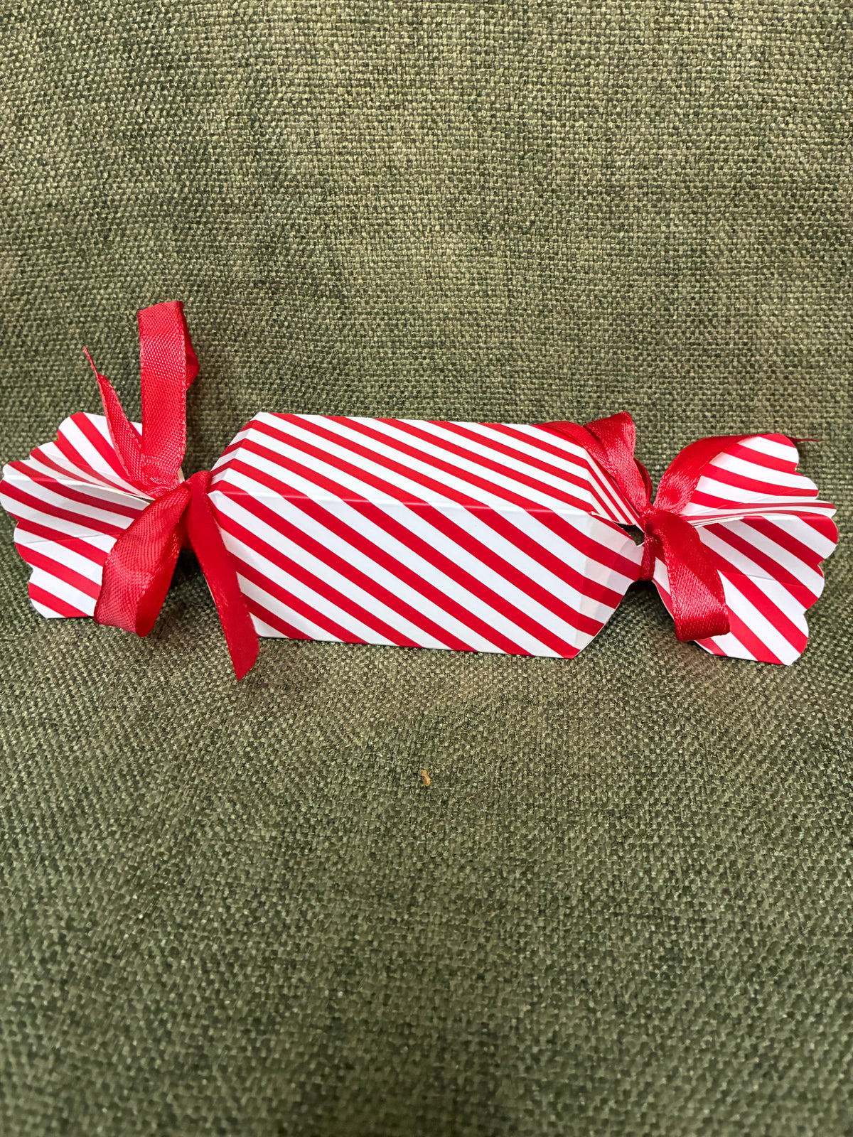 Candy Cane Cracker